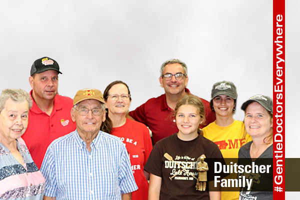 Duitscher family group photo